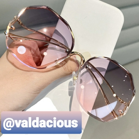 Pink Sunglasses - Picture 7 of 10